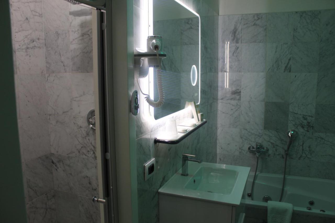 Hotel Pigalle Tezze sul Brenta