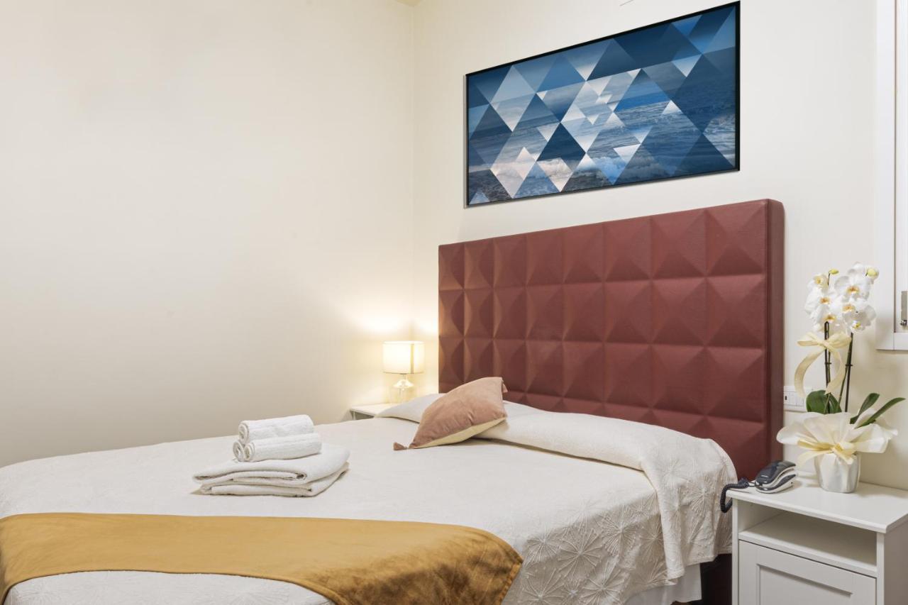 Hotel Pigalle 4*