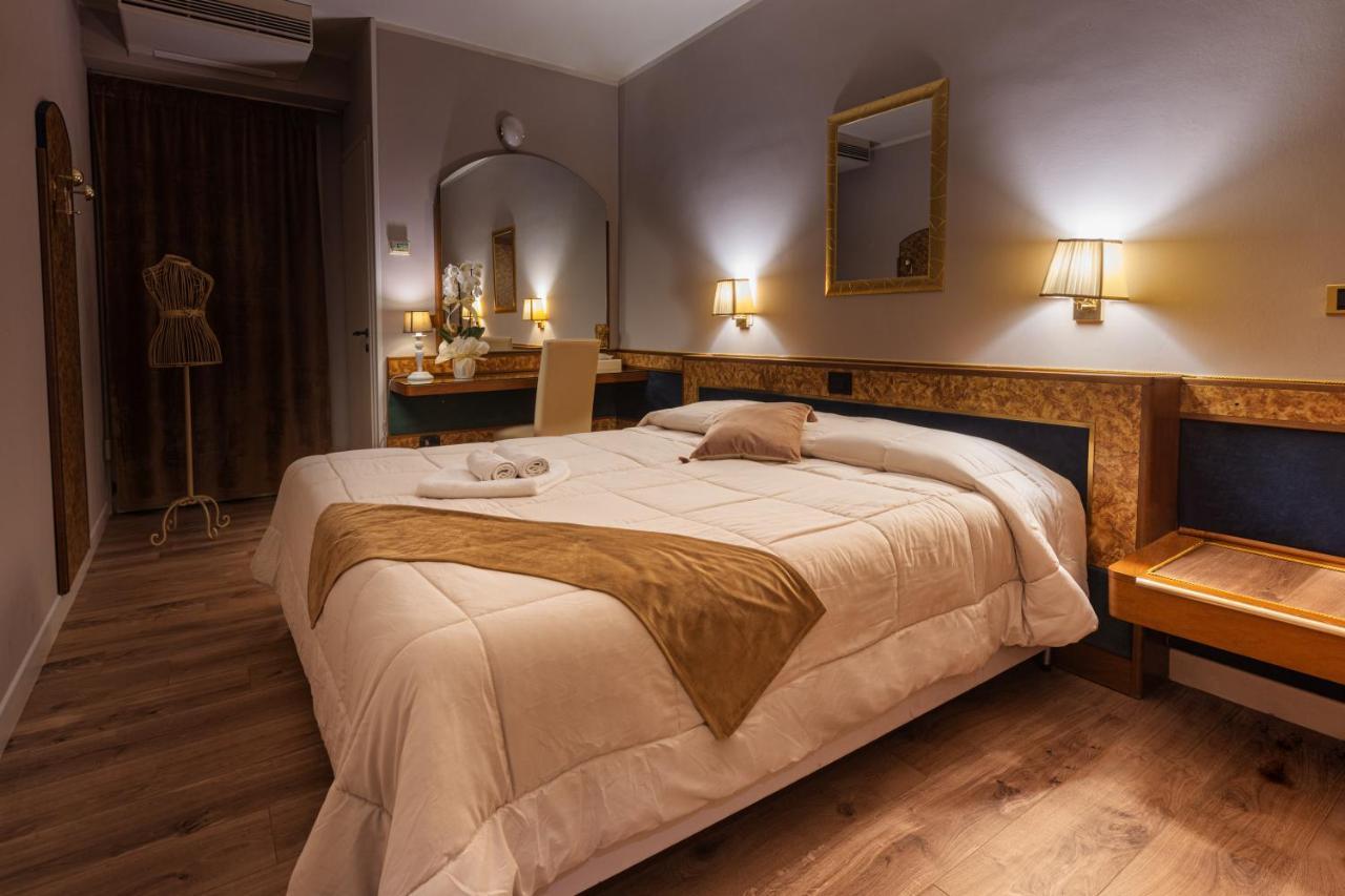 Pigalle 4*